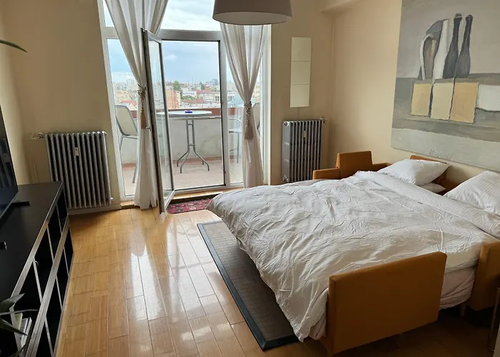 Great View In The Center Of The Bukurešť